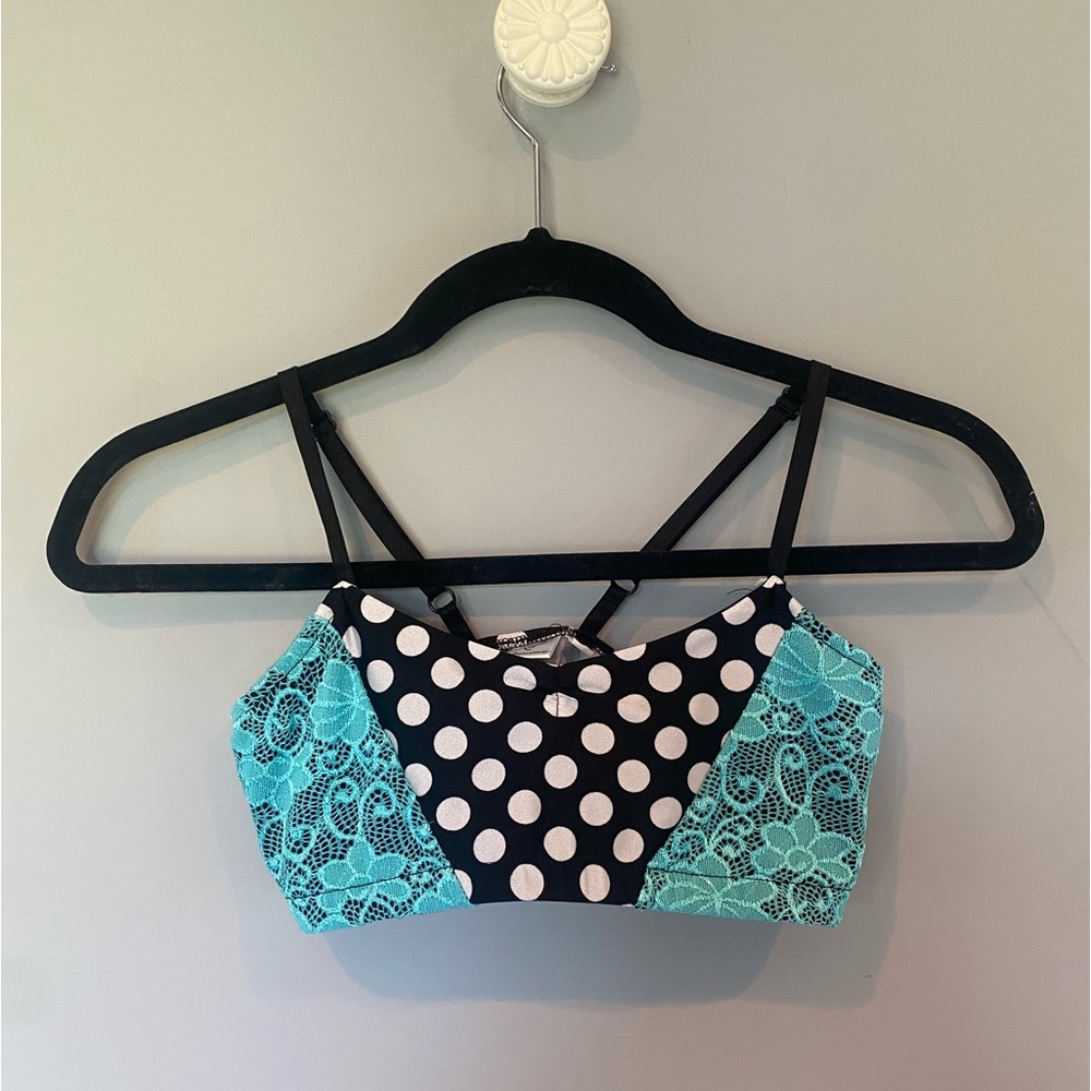 Girls sports bra